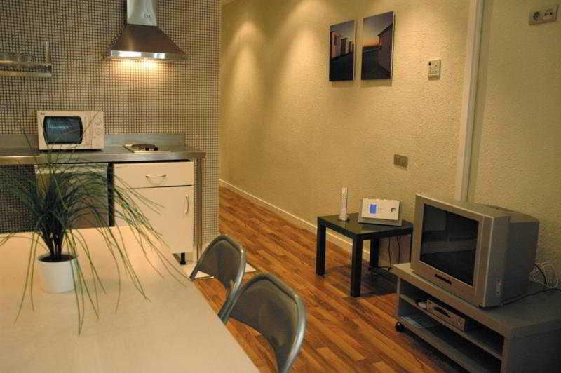 Short Stay Group Gracia Serviced Apartments Barcelona Exterior photo