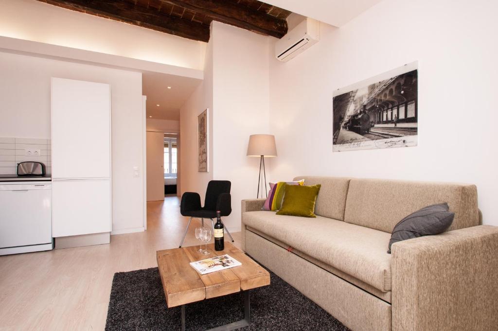 Short Stay Group Gracia Serviced Apartments Barcelona Room photo