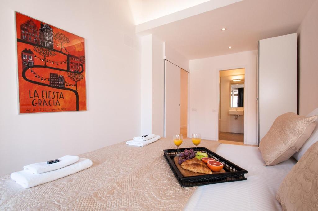 Short Stay Group Gracia Serviced Apartments Barcelona Room photo