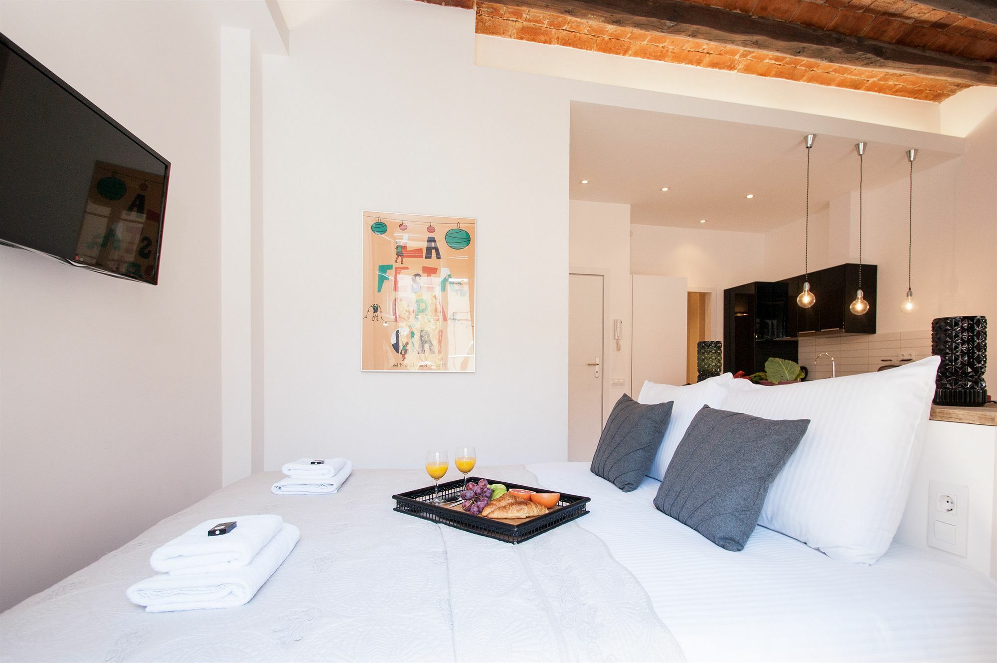 Short Stay Group Gracia Serviced Apartments Barcelona Exterior photo